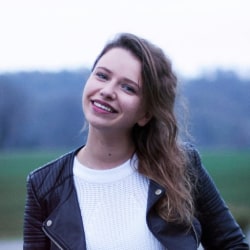 mm-our-team-marketing-img-2