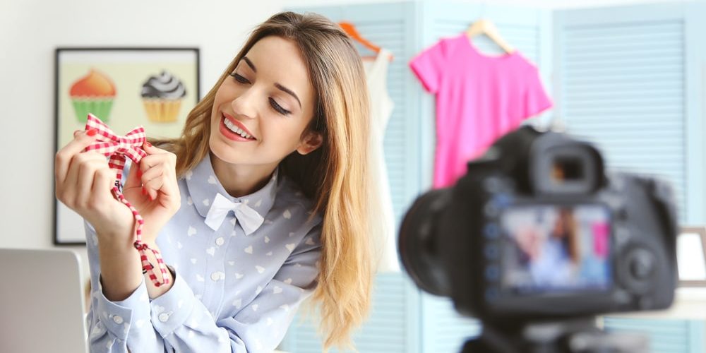 работа интернет-моделью