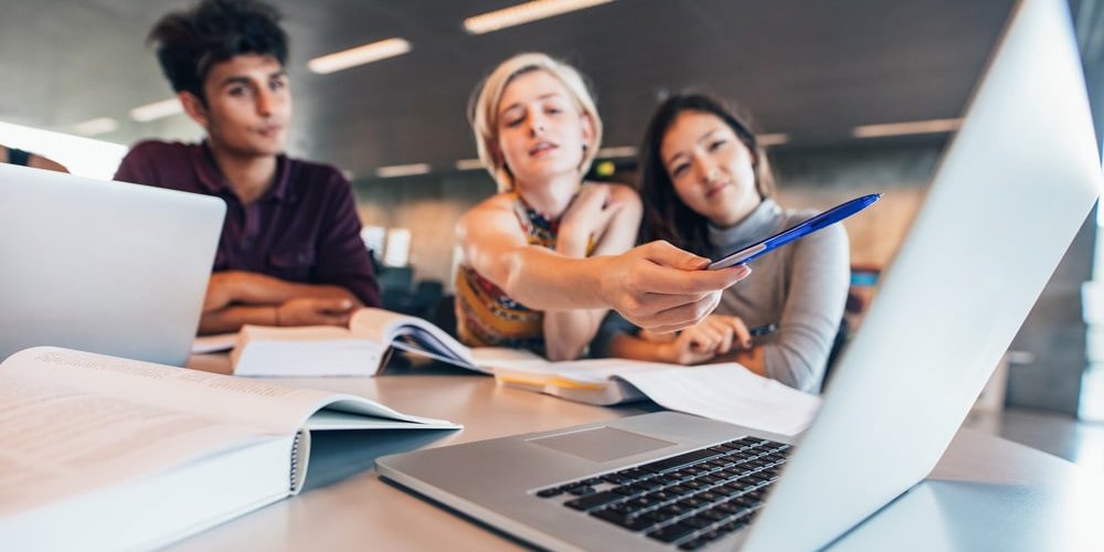 вакансии для восемнадцатилетних