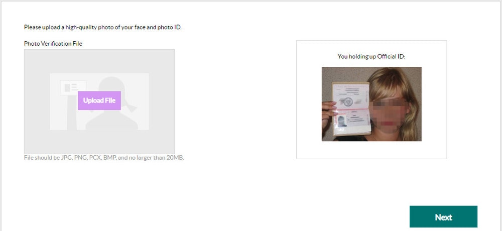 фото модели с документом для streamray